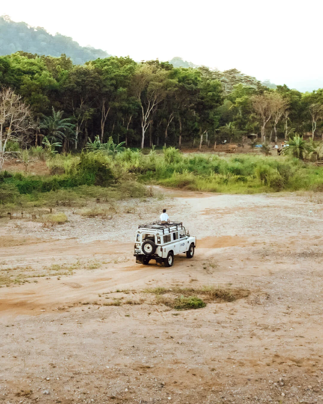 Beyond Horizon Trails